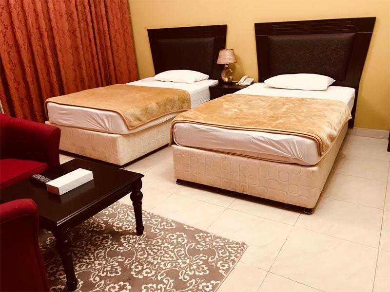שארג'ה Al Amwaj Hotel מראה חיצוני תמונה