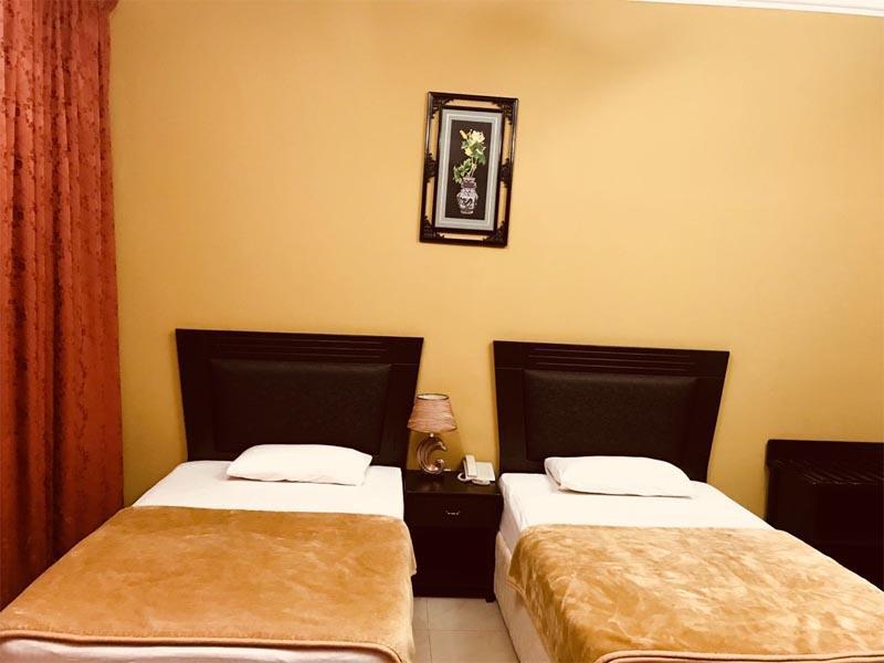 שארג'ה Al Amwaj Hotel מראה חיצוני תמונה